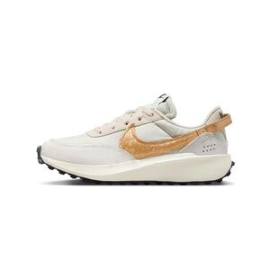 Women’s Nike Waffle Debut Size 8